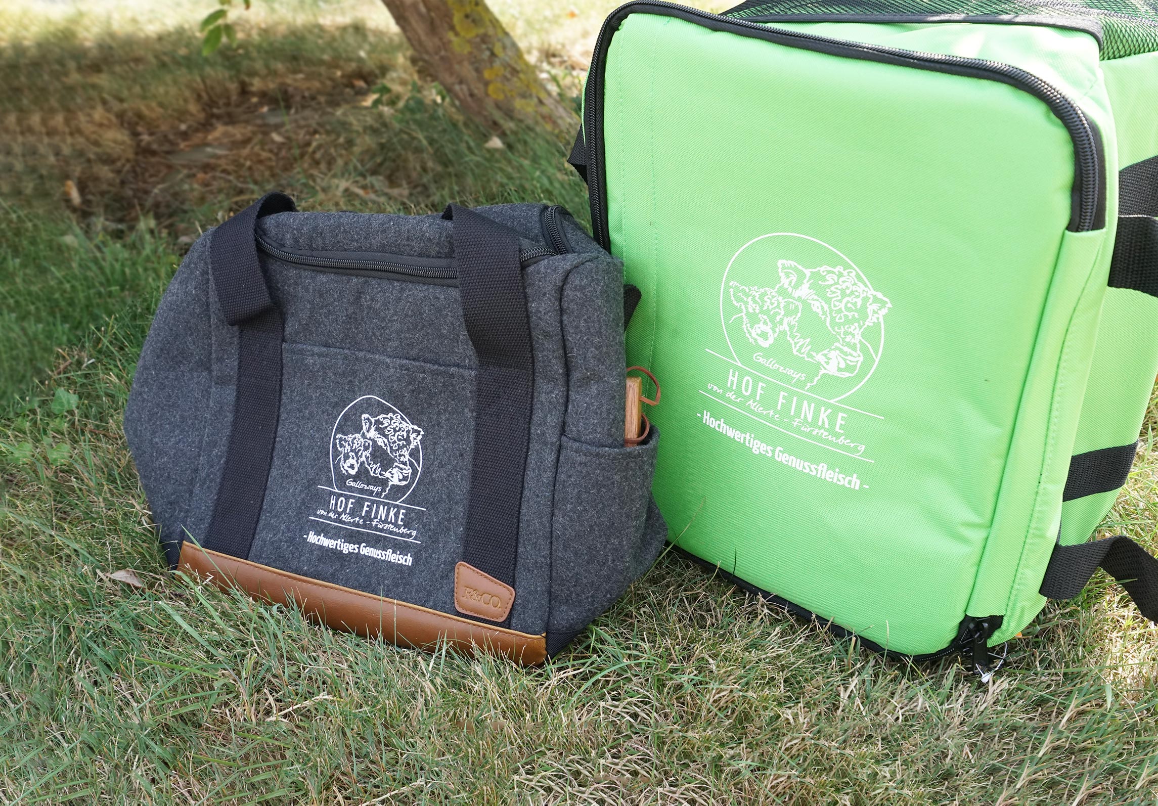 Kuehltaschen_mit_Firmenlogo Biohof Finke mit eigener Kühltasche