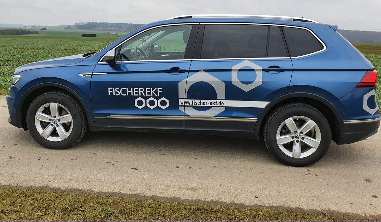 Autobeschriftung Fahrzeugbeschriftung fischer EKF